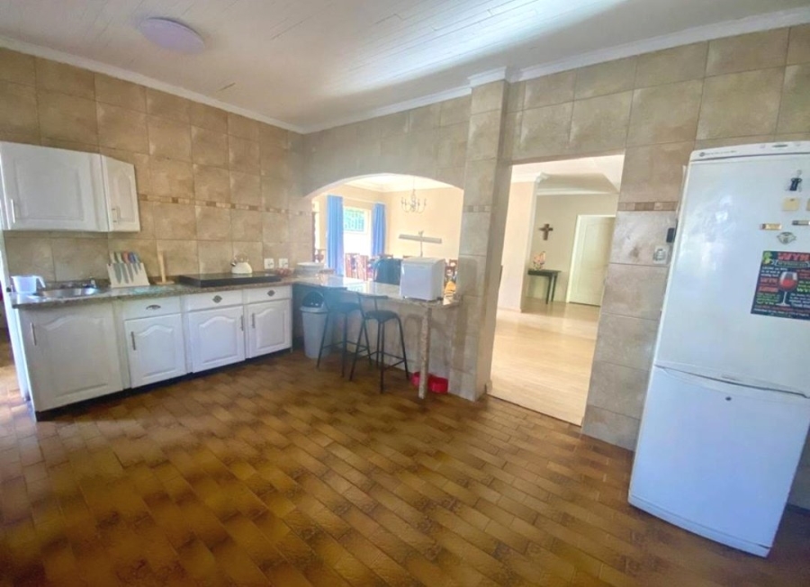 4 Bedroom Property for Sale in Wilkoppies North West